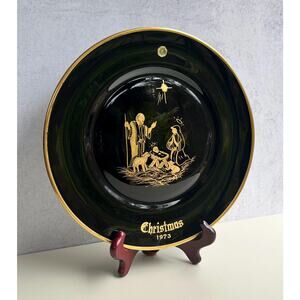 1973 Christmas Westmoreland Glass Plate 22 kt. Gold - A Savior Was Born - Signed
